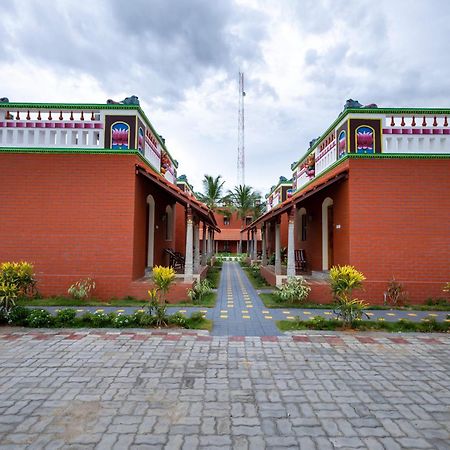 Chettinad Heritage Wellness Resorts Mithilaipatti Exteriör bild