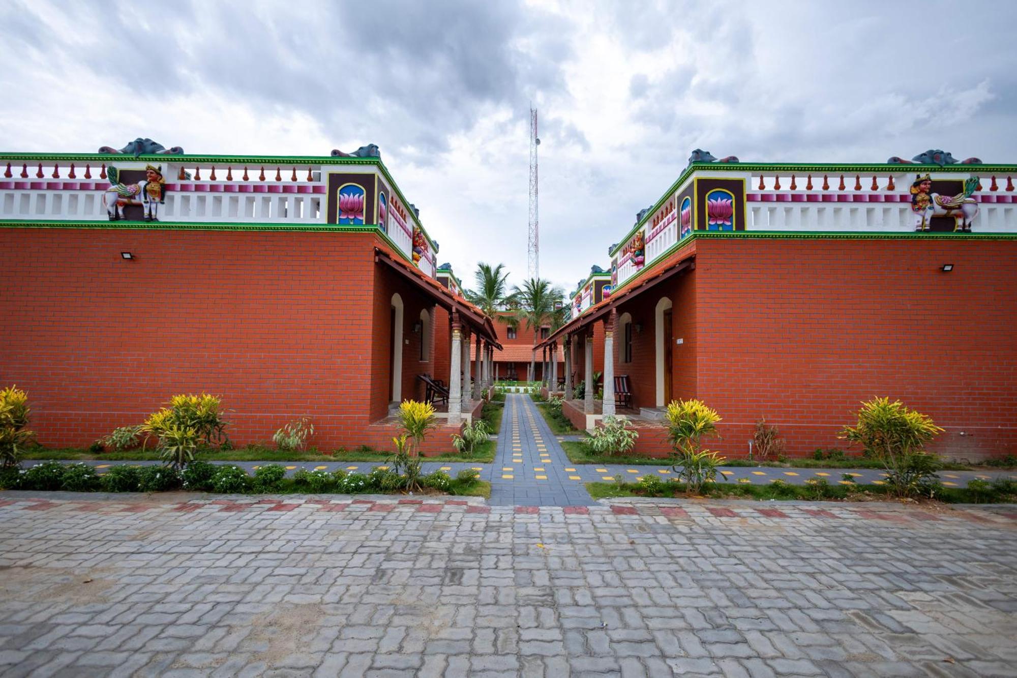 Chettinad Heritage Wellness Resorts Mithilaipatti Exteriör bild